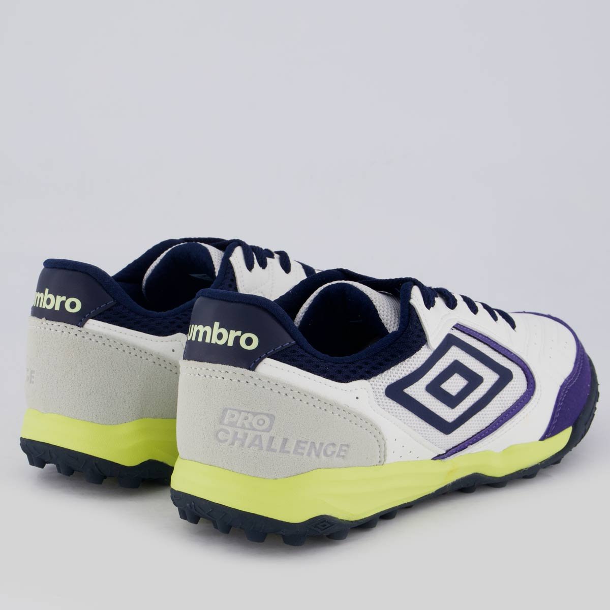 Chuteira Umbro Pro Challenge Uptake Society Branca e Roxa Branca/Roxo 3