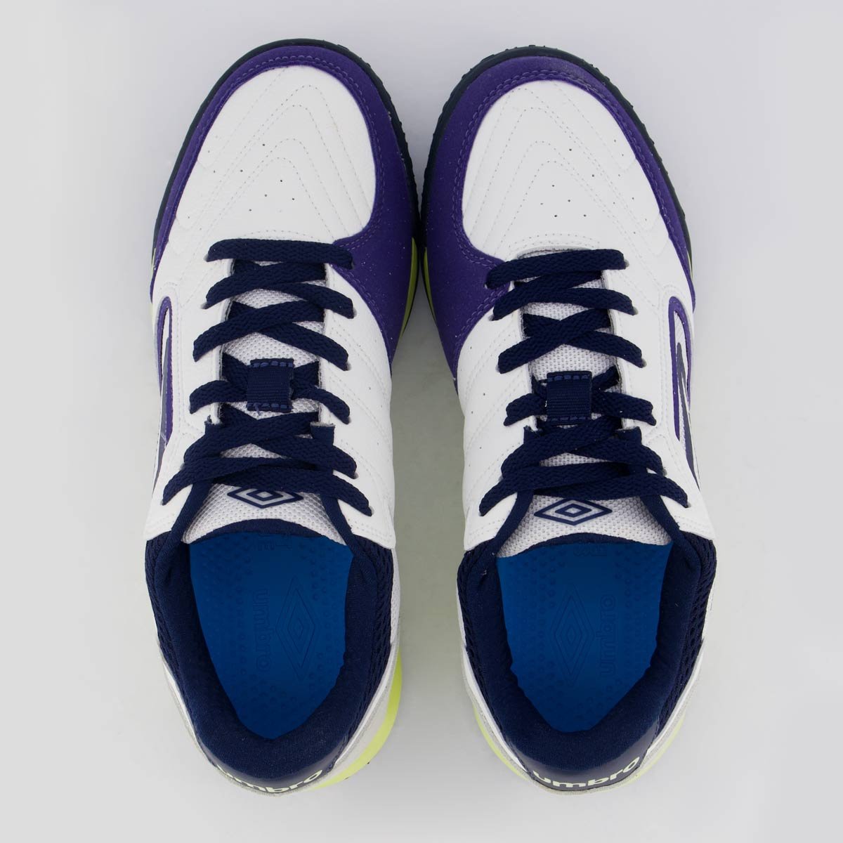 Chuteira Umbro Pro Challenge Uptake Society Branca e Roxa Branca/Roxo 4