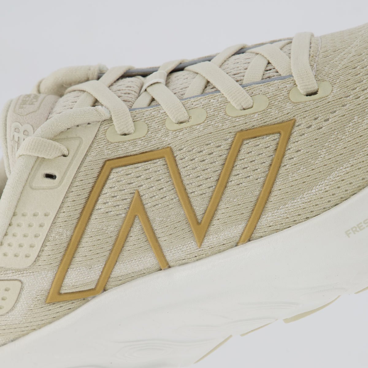 Tênis New Balance Fresh Foam 1080V13 Feminino Bege Bege 7