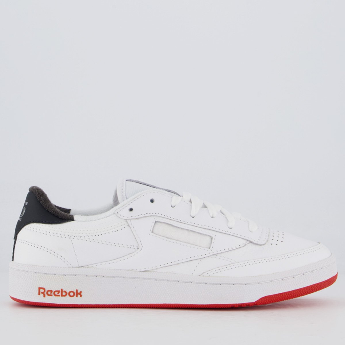 Tênis Reebok Club C 85 Vintage Branco e Vermelho