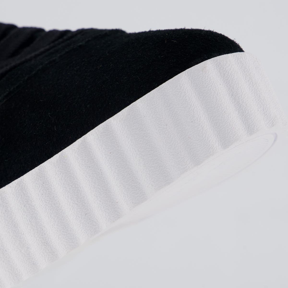 Tênis Puma Carina 3.0 SD Feminino Preto e Dourado Preto/Dourado 8