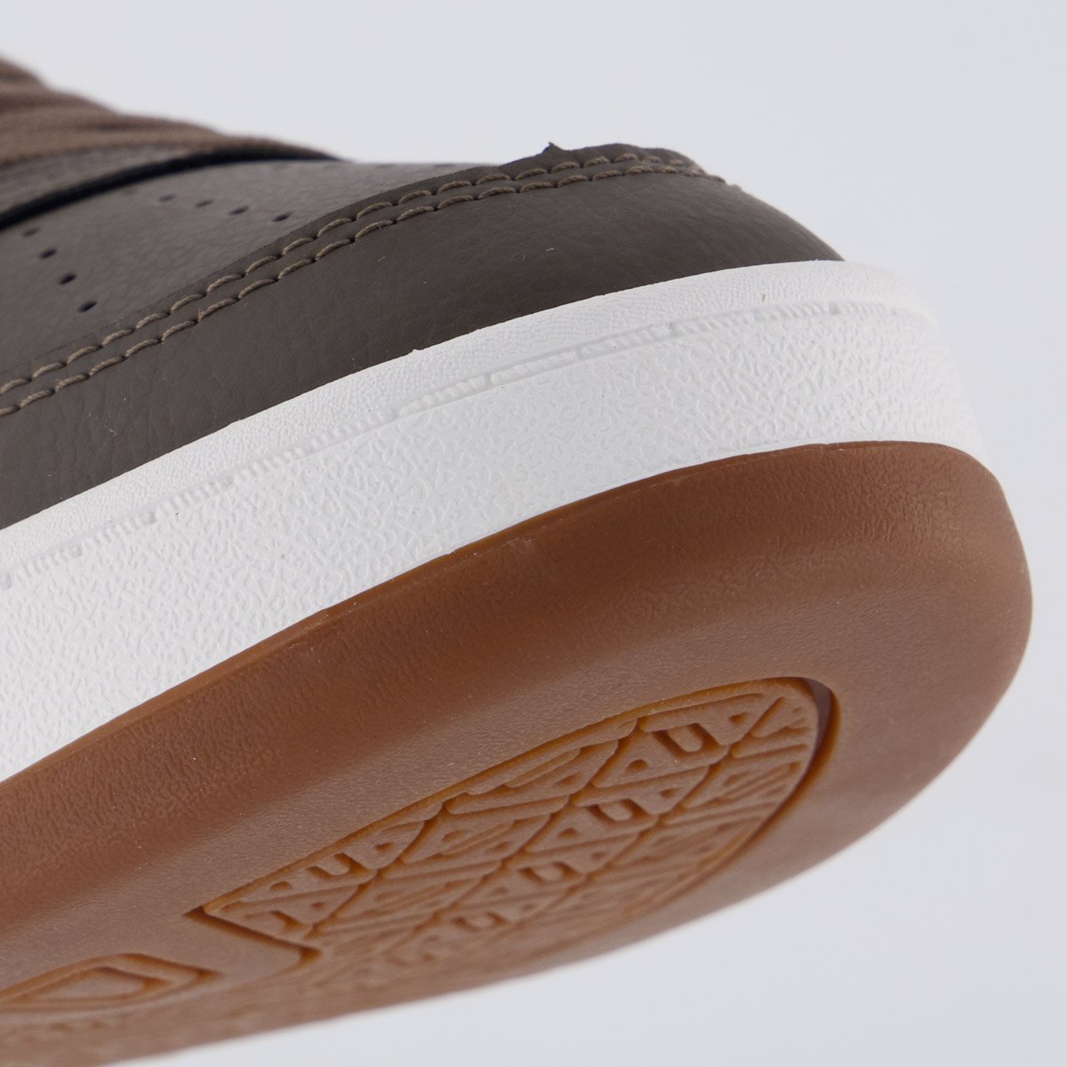 Tênis Puma Caven 2.0 BDP Marrom e Branco Marrom/Branco 8