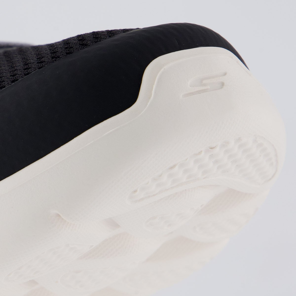 Tênis Skechers Go Walk Flex Preto e Branco Preto/Branco 8