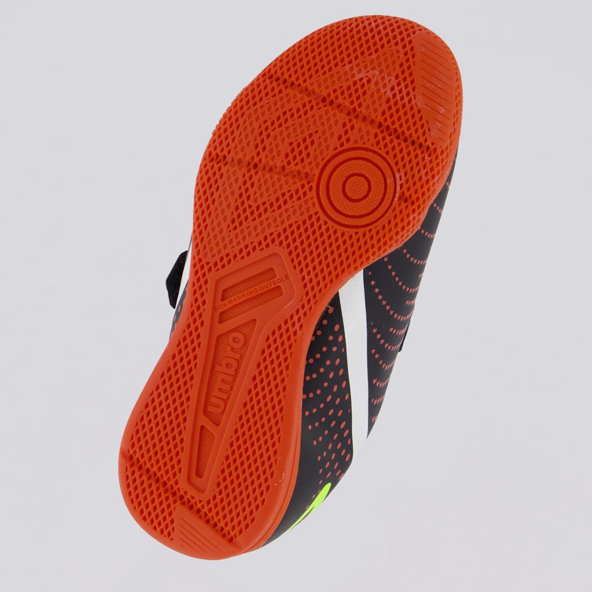 Chuteira Umbro Flip Futsal Kids Preta e Laranja Preto/Laranja 5