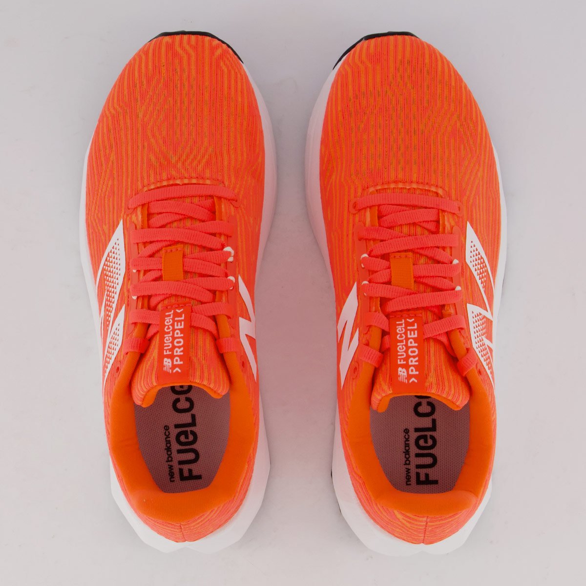 Tênis New Balance Fuelcell Propel V5 Feminino Coral Coral 4