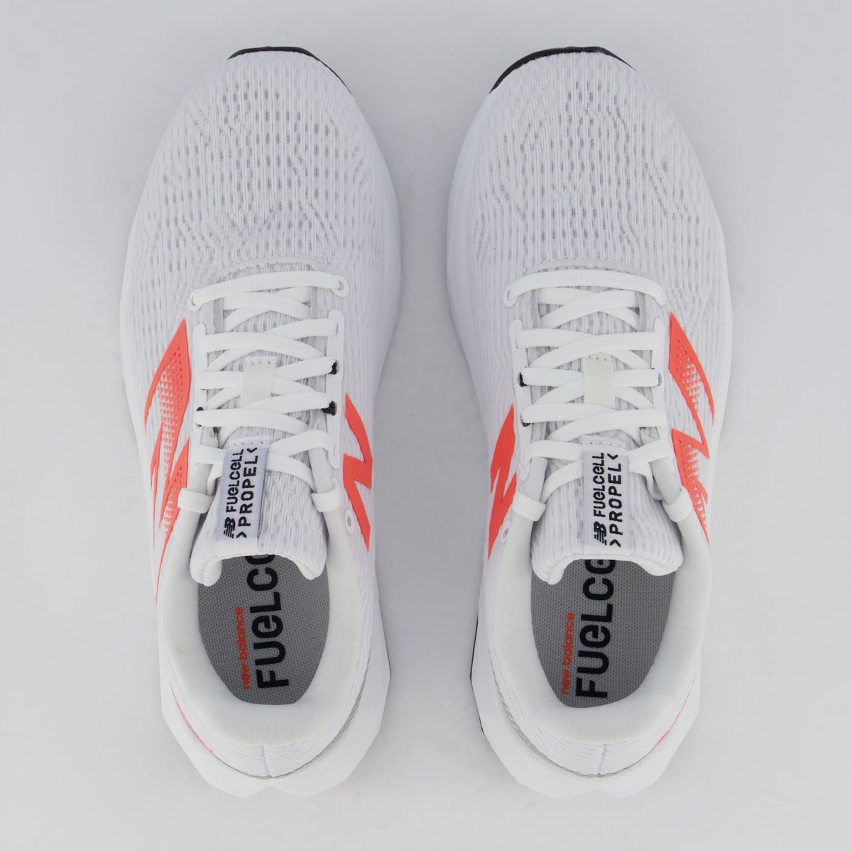 Tênis New Balance Fuelcell Propel V5 Feminino Branco e Coral Branco/Coral 4
