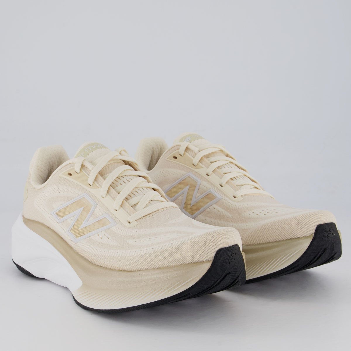 Tênis New Balance Fresh Foam X More V6 Feminino Bege Bege 2