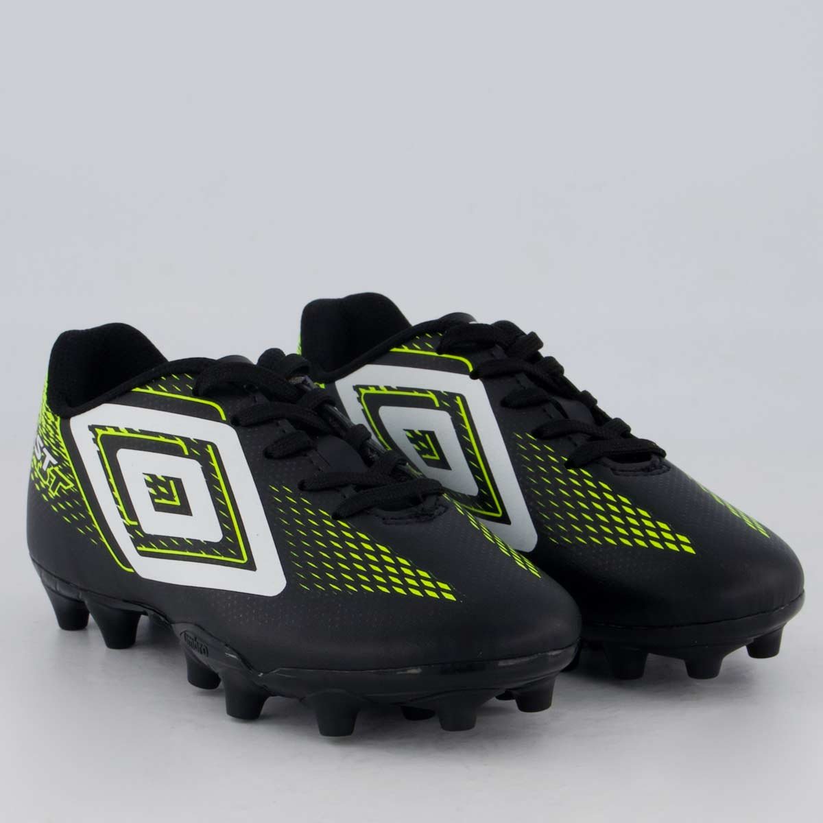 Chuteira Umbro Fast II Campo Juvenil Preta e Verde Preto/Verde 2