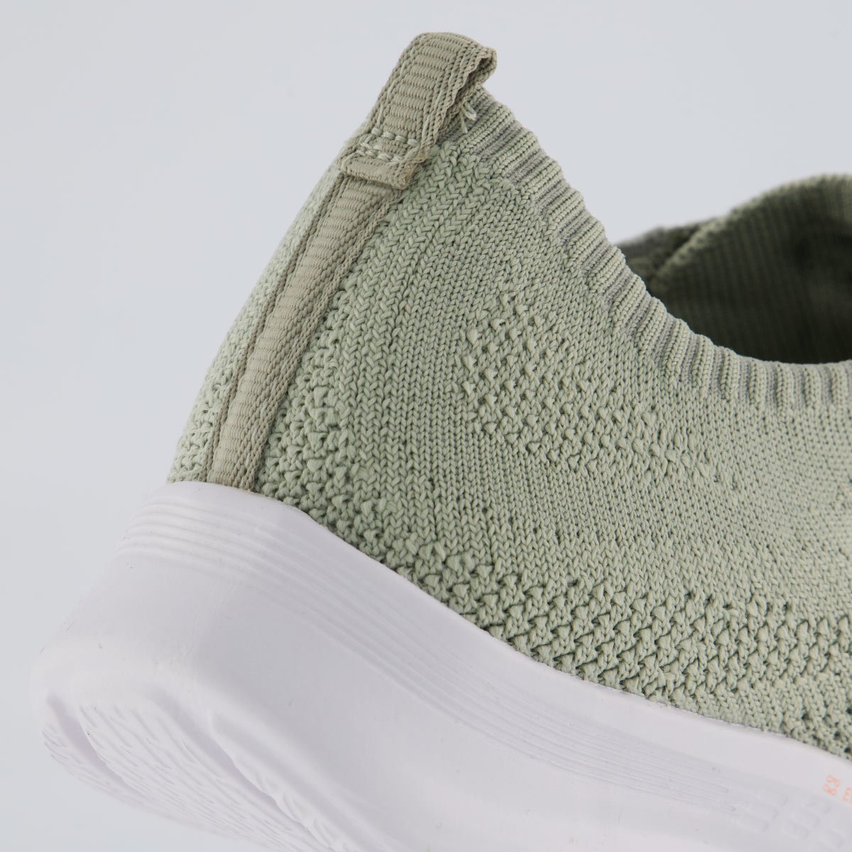 Tênis Olympikus Ultraleve 130g Verde Musgo Verde 6