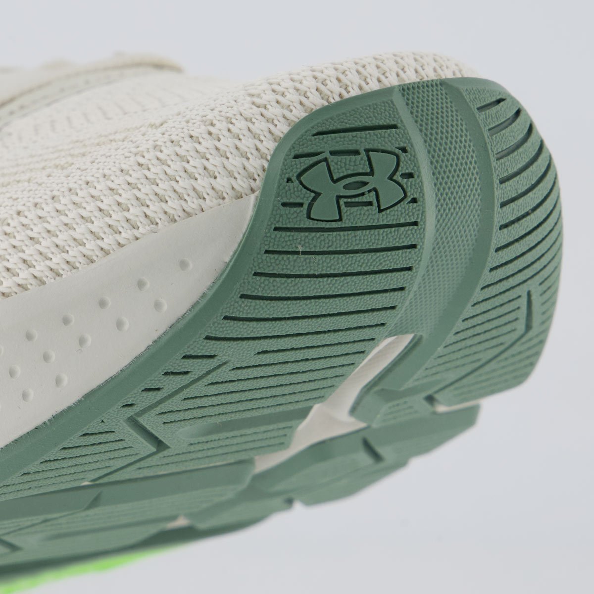 Tênis Under Armour Tribase Reps 2 SE Off White e Verde White/Verde 8