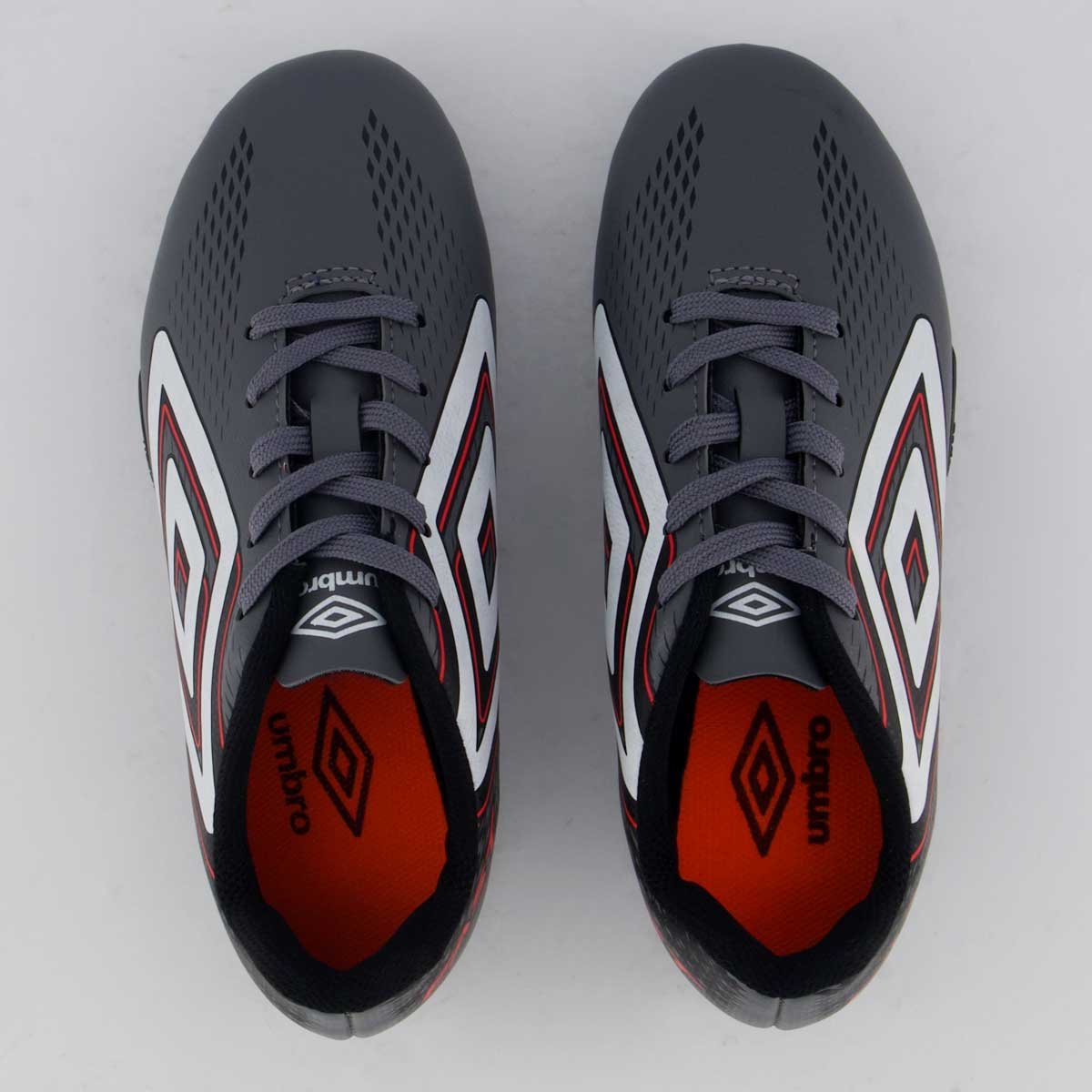 Chuteira Umbro Fast II Campo Juvenil Cinza e Preto Cinza/Preto 4