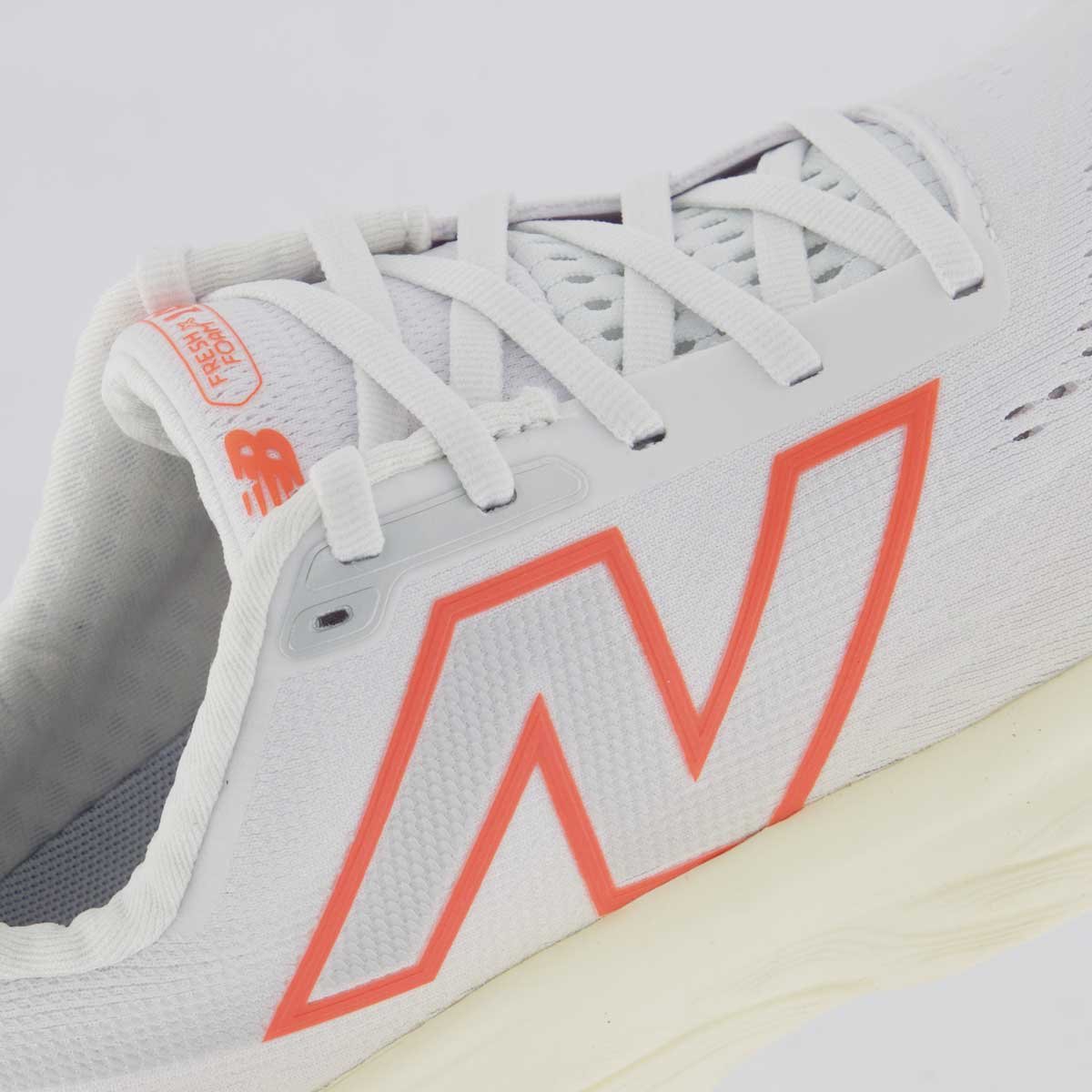 Tênis New Balance Fresh Foam X 1080 V14 Feminino Branco Branco 7