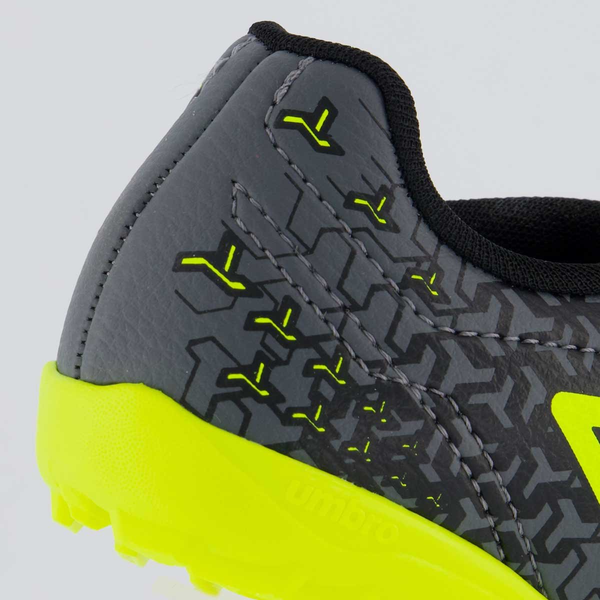 Chuteira Umbro Class Neo Society Juvenil Cinza e Verde Cinza/Verde 6