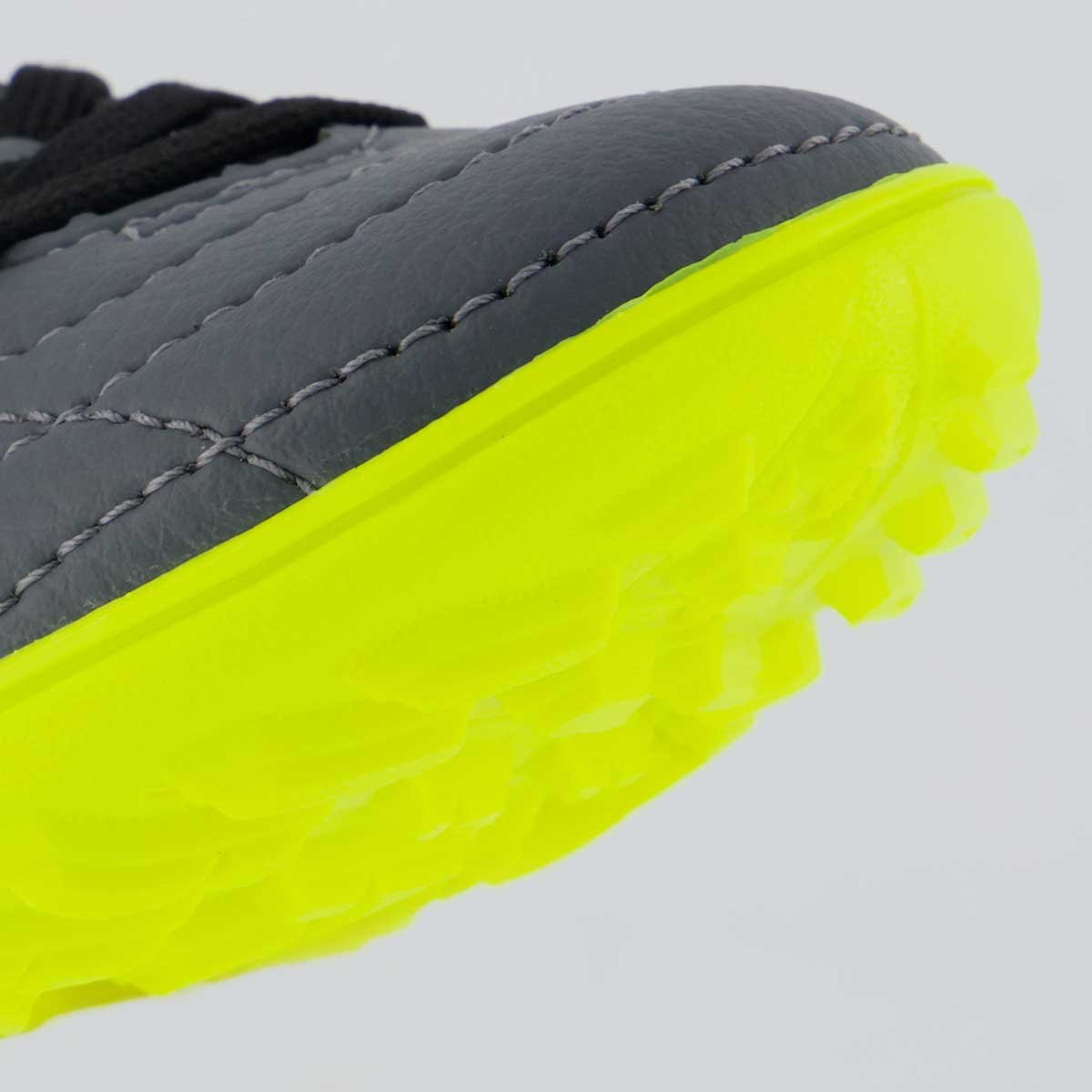 Chuteira Umbro Class Neo Society Juvenil Cinza e Verde Cinza/Verde 8