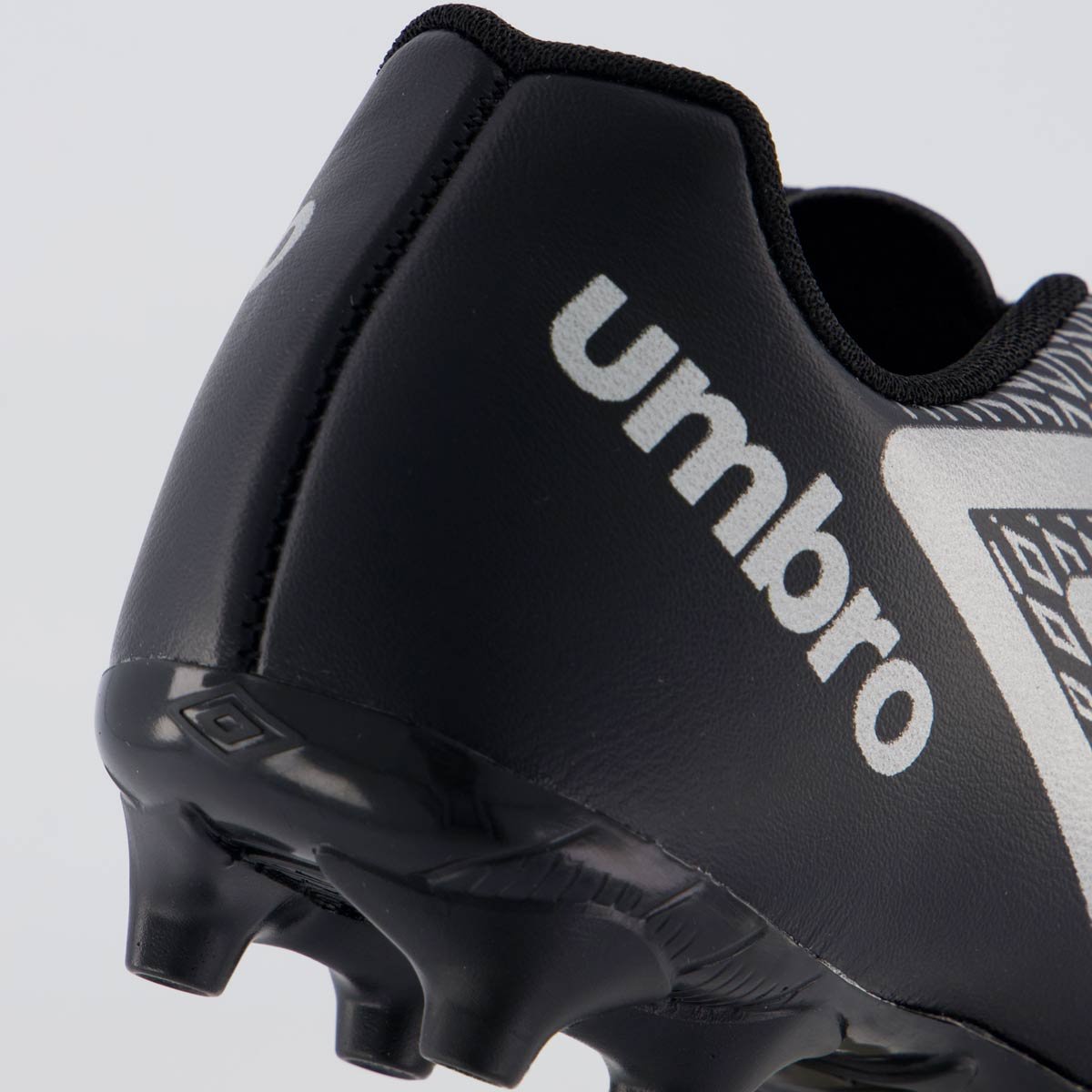 Chuteira Umbro X-Diamond Campo Juvenil Preta Preto 6