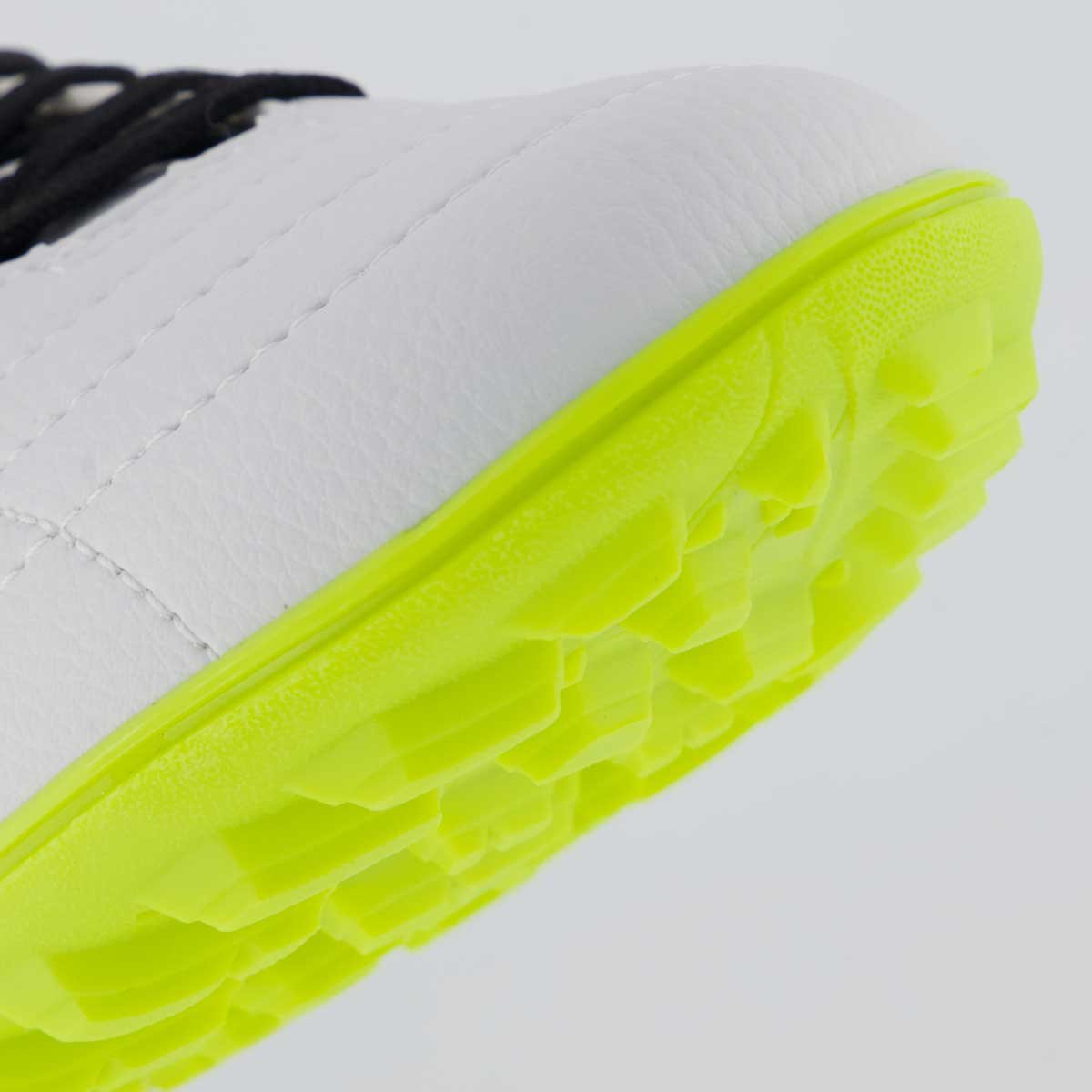 Chuteira Umbro Class Neo Society Branca e Verde Branco/Verde 8
