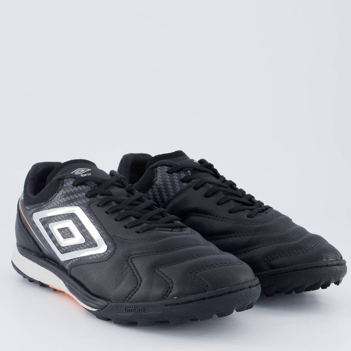 Chuteira Umbro Adamant Master Class Pro Bump Society Preta Preto 2