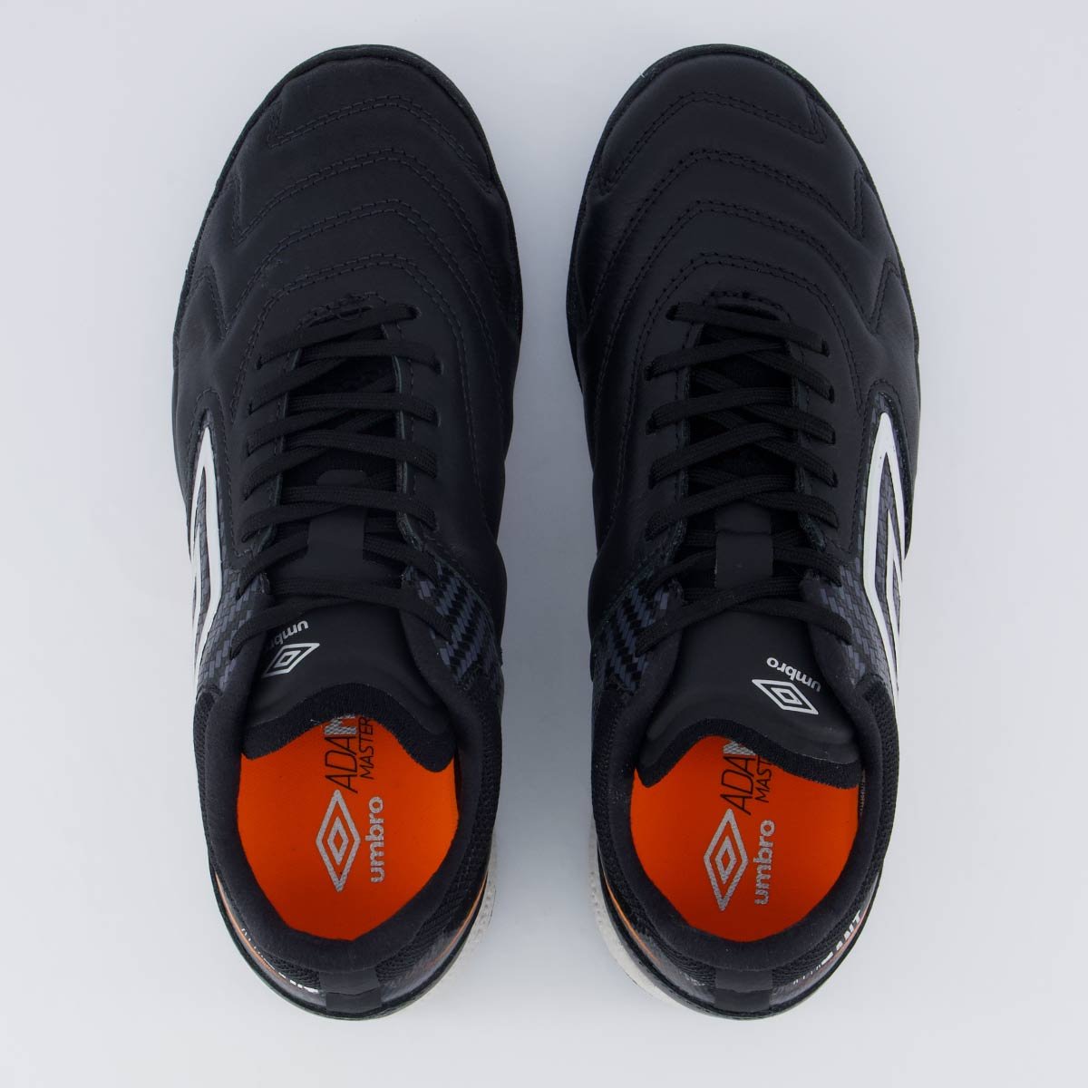 Chuteira Umbro Adamant Master Class Pro Bump Society Preta Preto 4