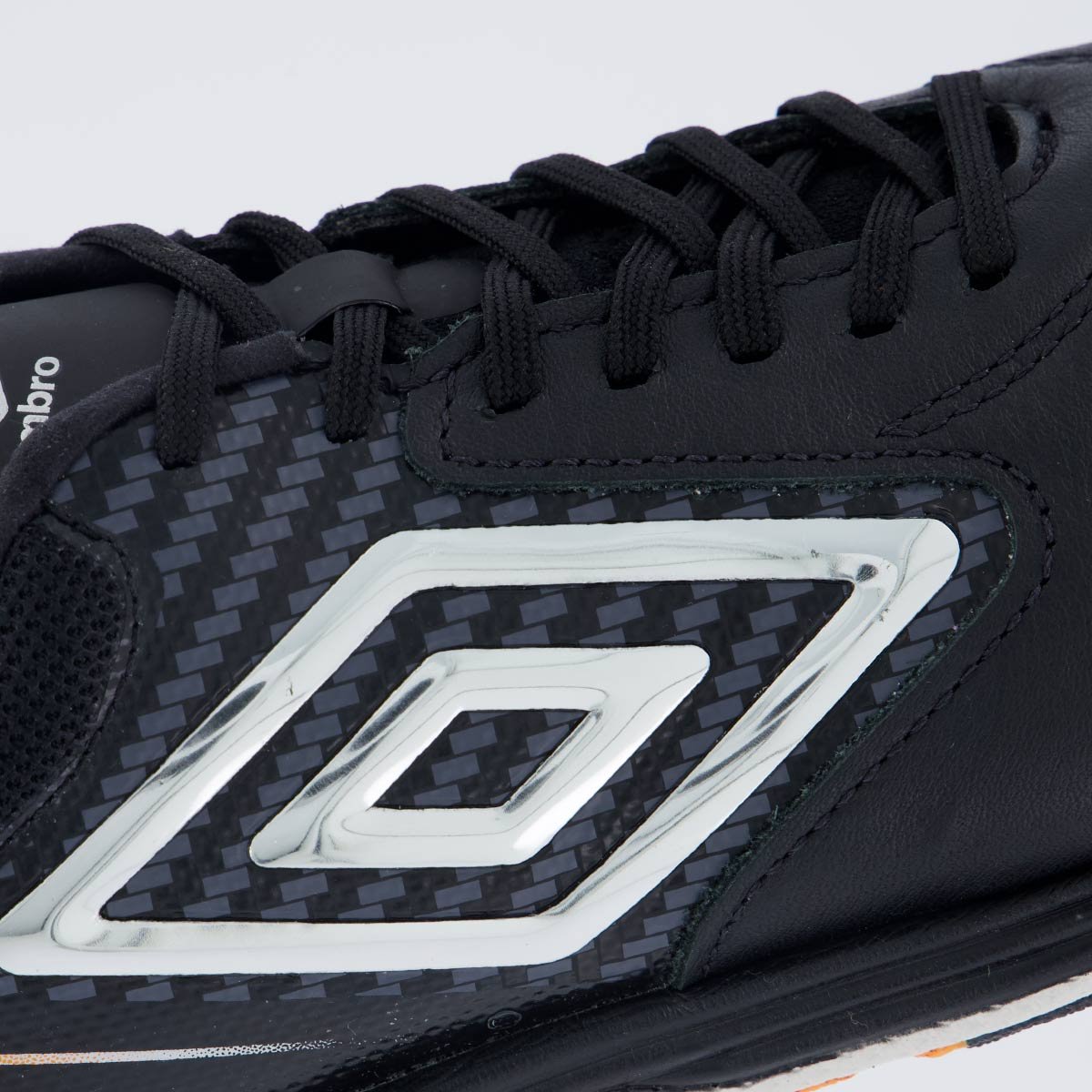 Chuteira Umbro Adamant Master Class Pro Bump Society Preta Preto 7