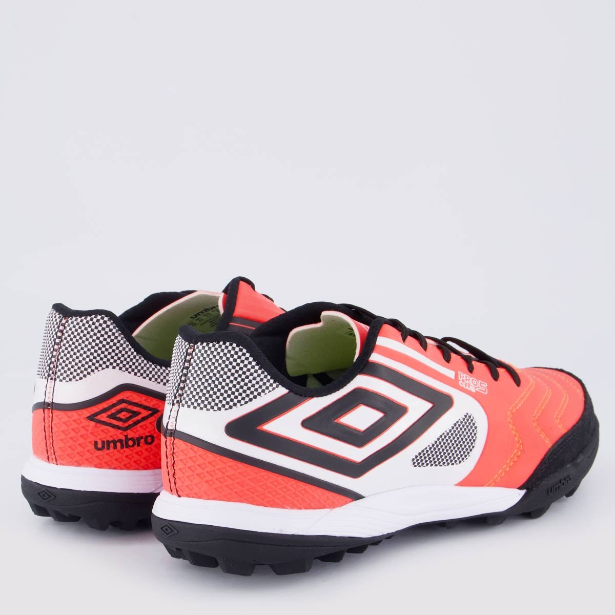 Chuteira Umbro Pro 5 Bump Club Society Laranja e Preta Laranja/Preto/Branco 3