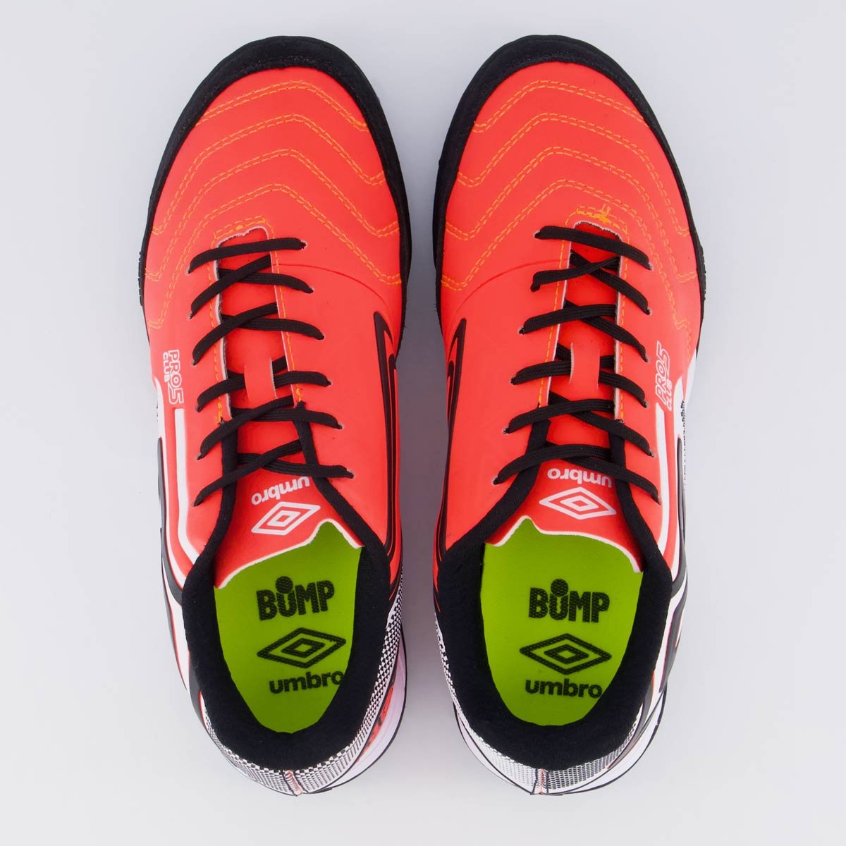 Chuteira Umbro Pro 5 Bump Club Society Laranja e Preta Laranja/Preto/Branco 4