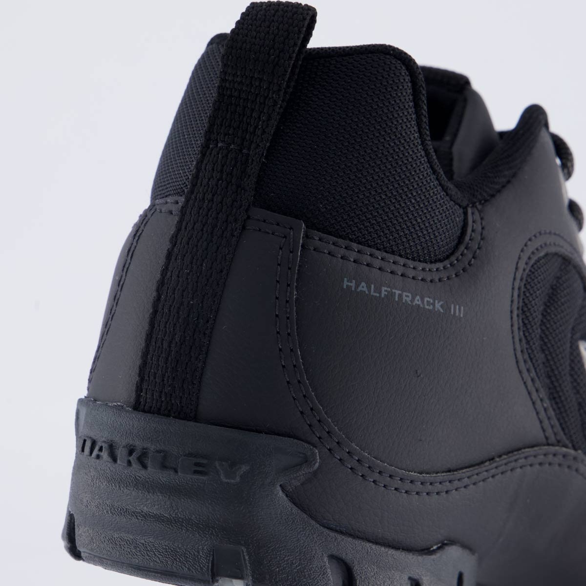 Tênis Oakley Halftrack Low III Preto Preto 6