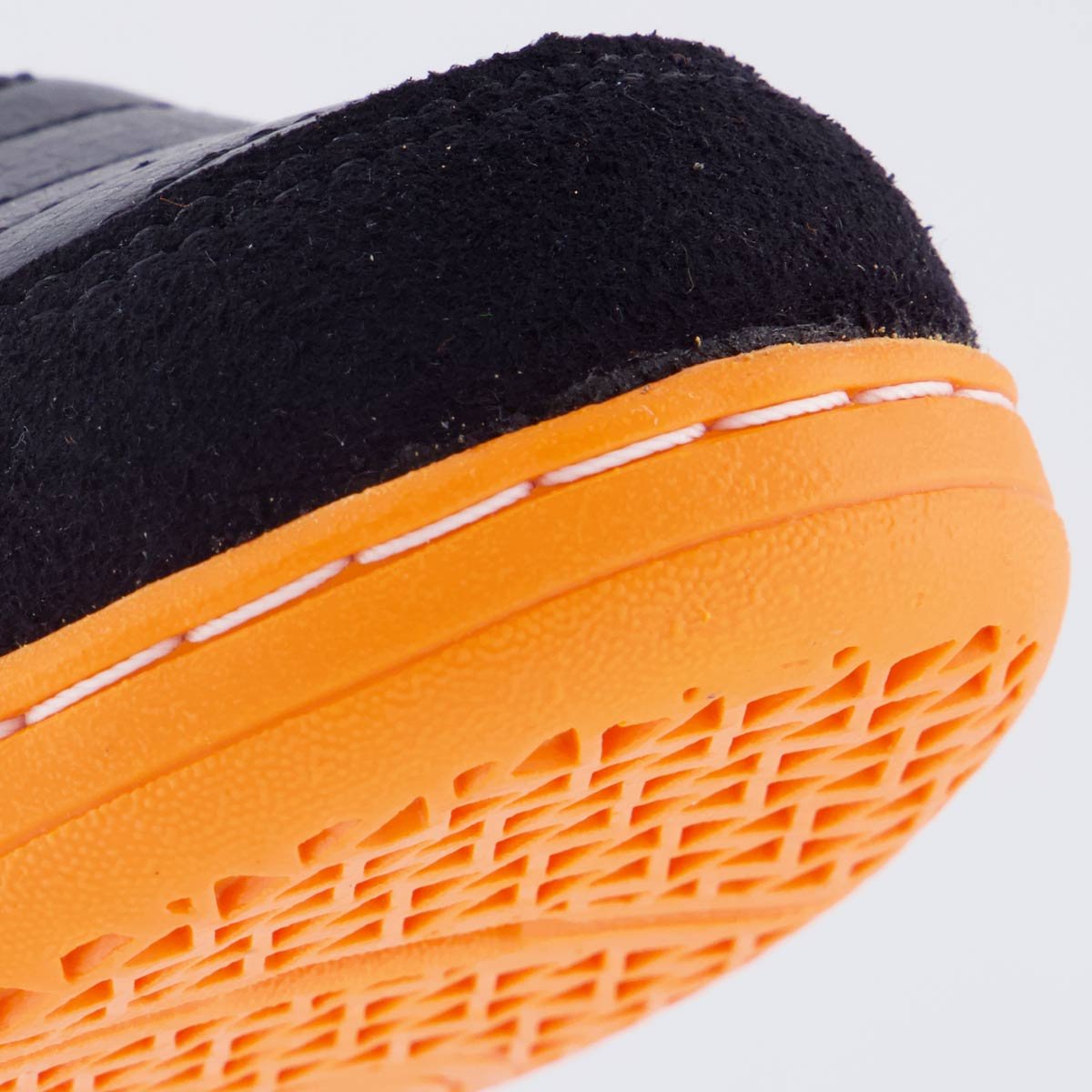 Chuteira Umbro Neo-Confort Futsal Preta e Laranja Preto/Laranja 8