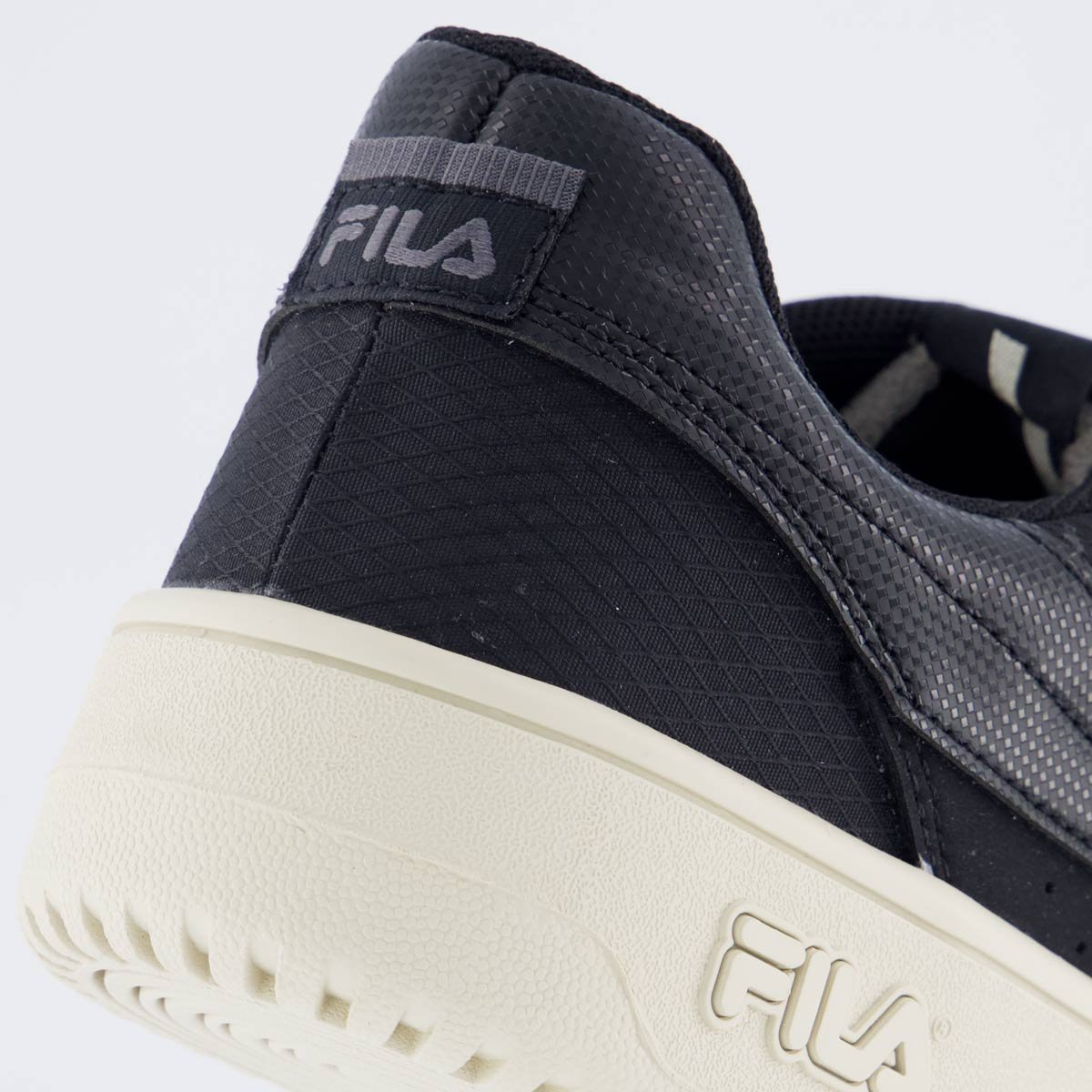 Tênis Fila ACD Classic Preto e Bege Preto/Bege 6