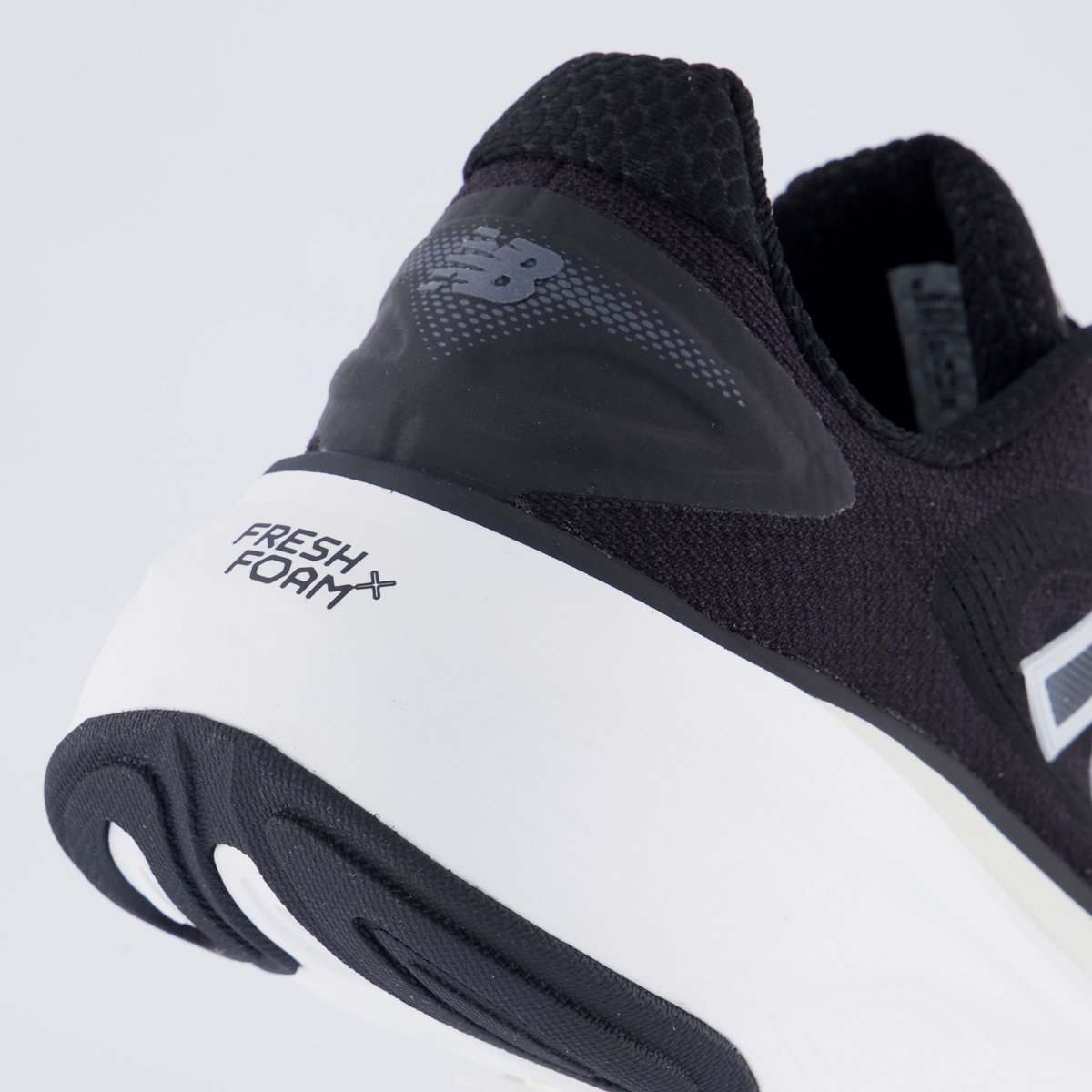 Tênis New Balance Fresh Foam X More V6 Feminino Preto Preto 6