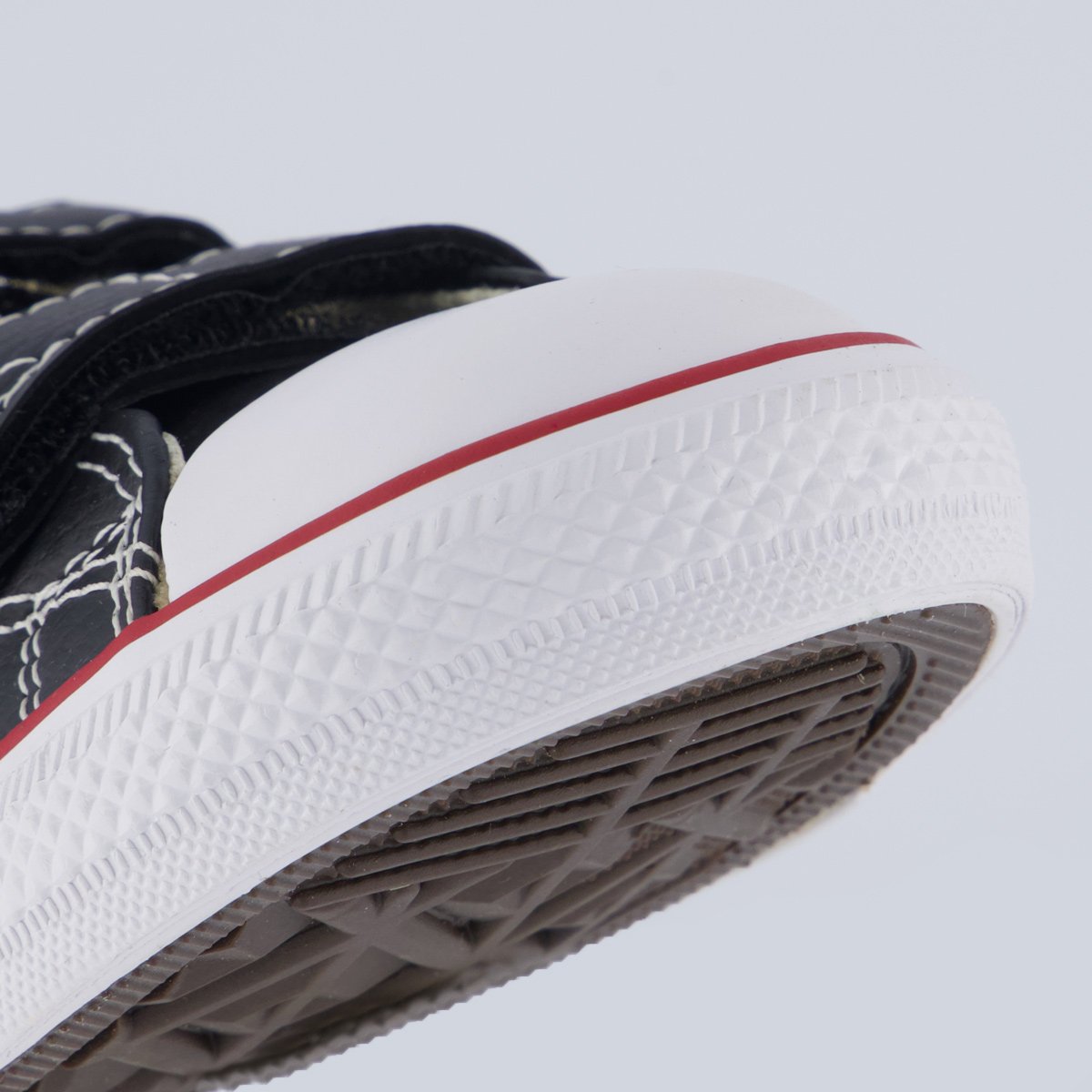 Tênis Converse All Star CT 2V Infantil Preto e Branco Preto 8