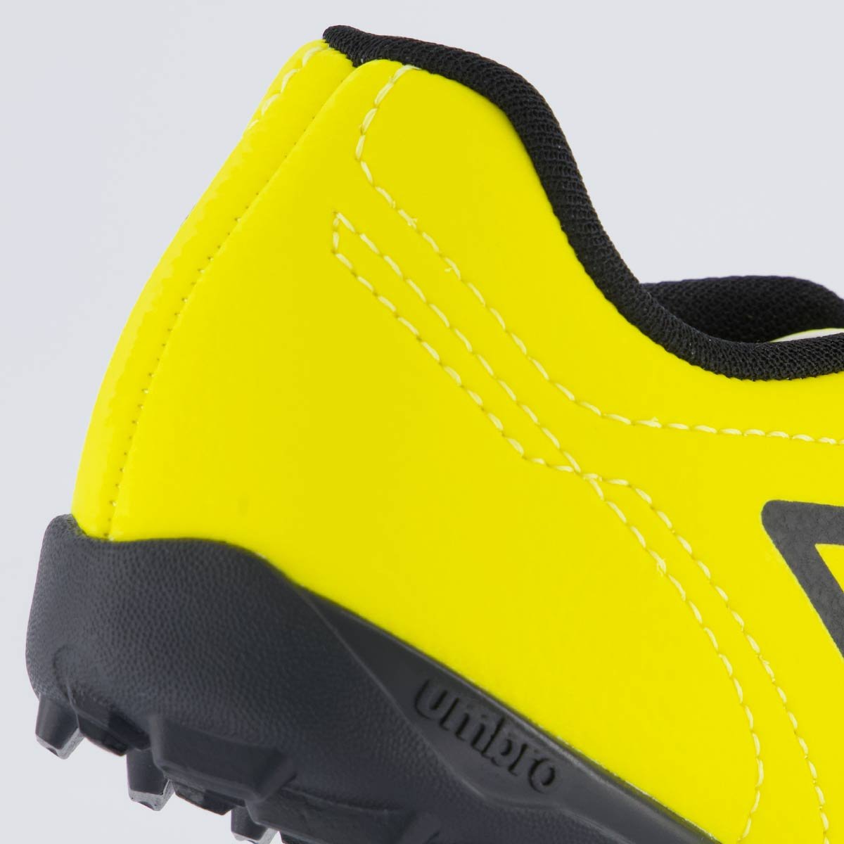 Chuteira Umbro Class Footballer Juvenil Society Amarela Amarelo/Preto 6