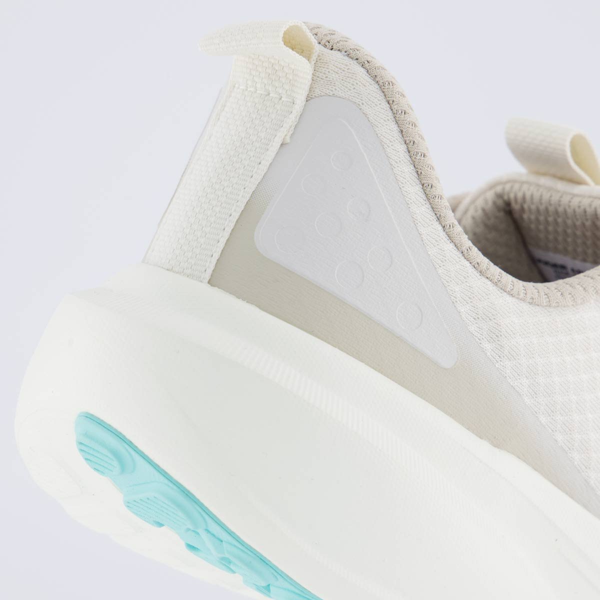 Tênis Under Armour Charged Great Feminino Bege Bege/Azul 6