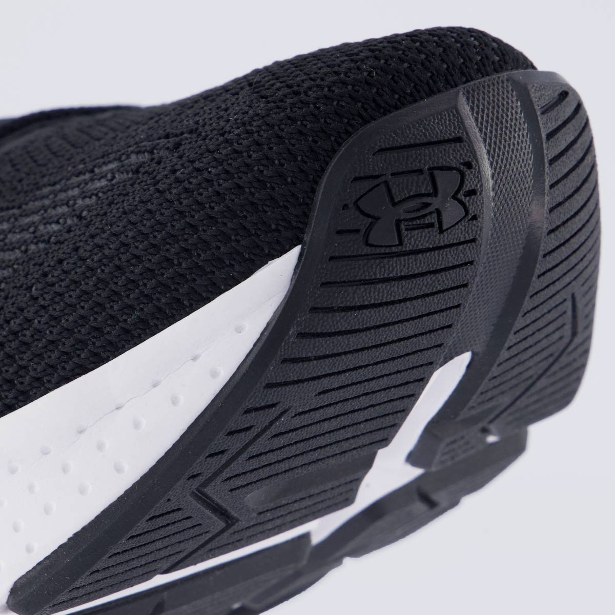 Tênis Under Armour Tribase Reps 2 SE Preto e Branco Preto/Branco 8