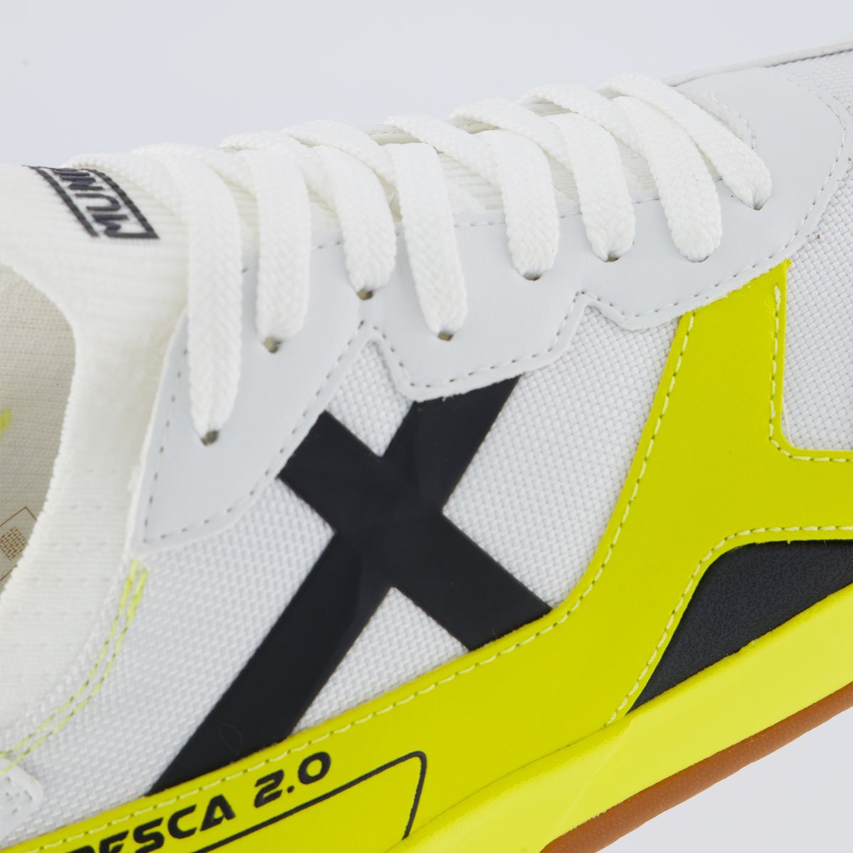 Chuteira Munich New Gresca 2.0 Branca e Amarela Futsal Branco/Amarelo 7