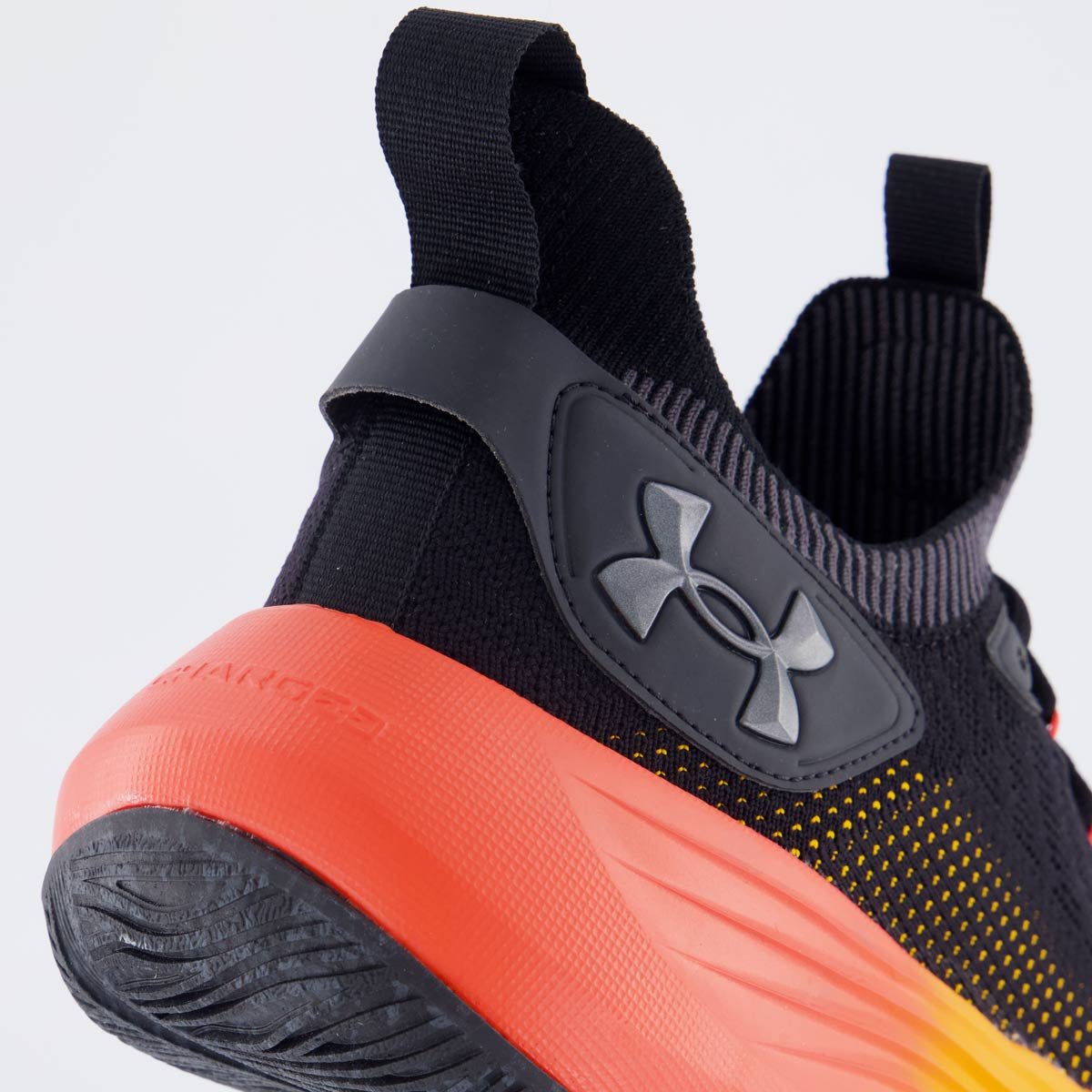 Tênis Under Armour Hooper Preto e Laranja Preto/Laranja 6