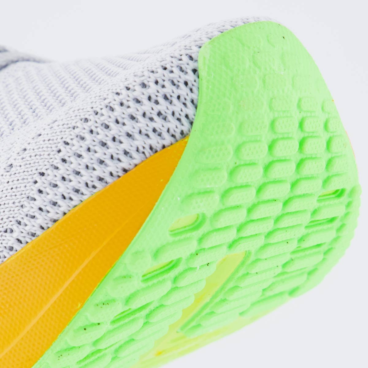 Tênis Under Armour Charged Slight 3 SE Cinza Cinza/Laranja 8