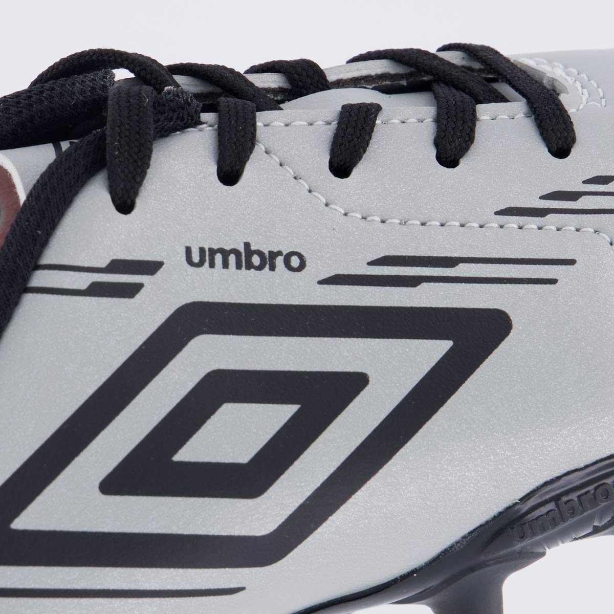 Chuteira Umbro Brave Campo Juvenil Cinza e Preto Cinza/Preto 7