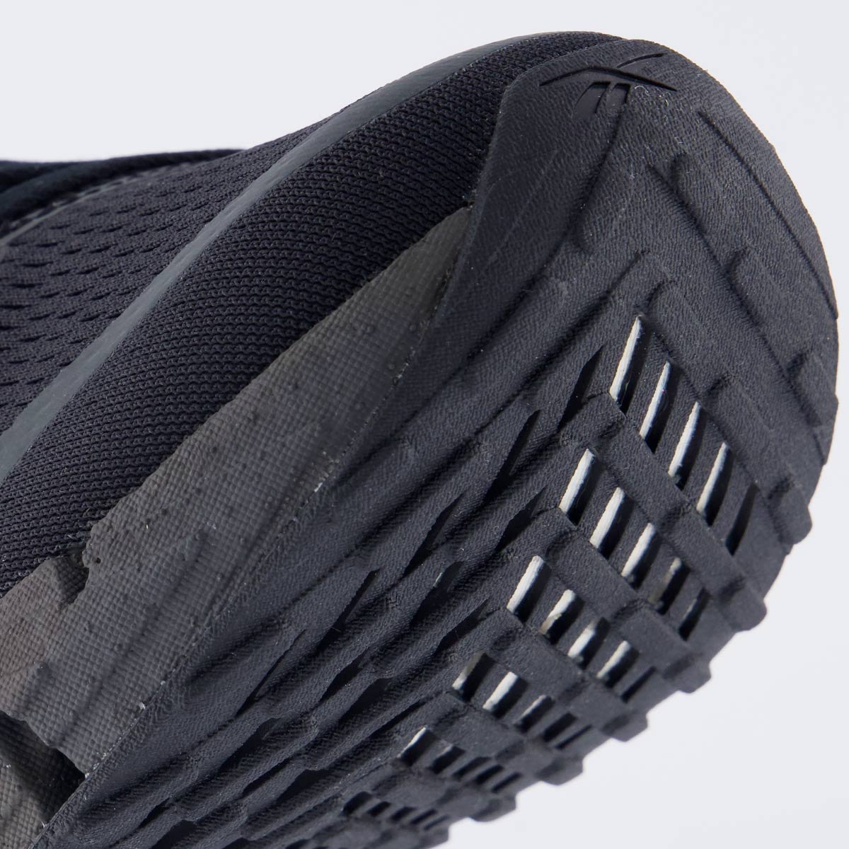 Tênis Reebok Floatzig 1 Preto Preto/Cinza 8