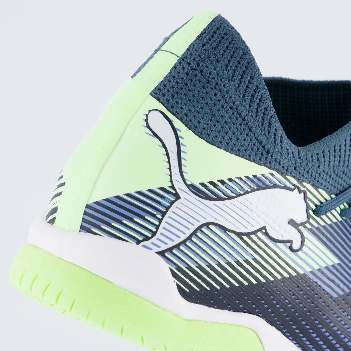 Chuteira Puma Future 7 Match Futsal Juvenil Verde e Branca Azul/Verde 6