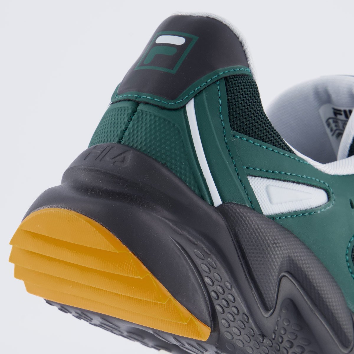Tênis Fila Venture Tracer 2 Verde Preto/Verde 6