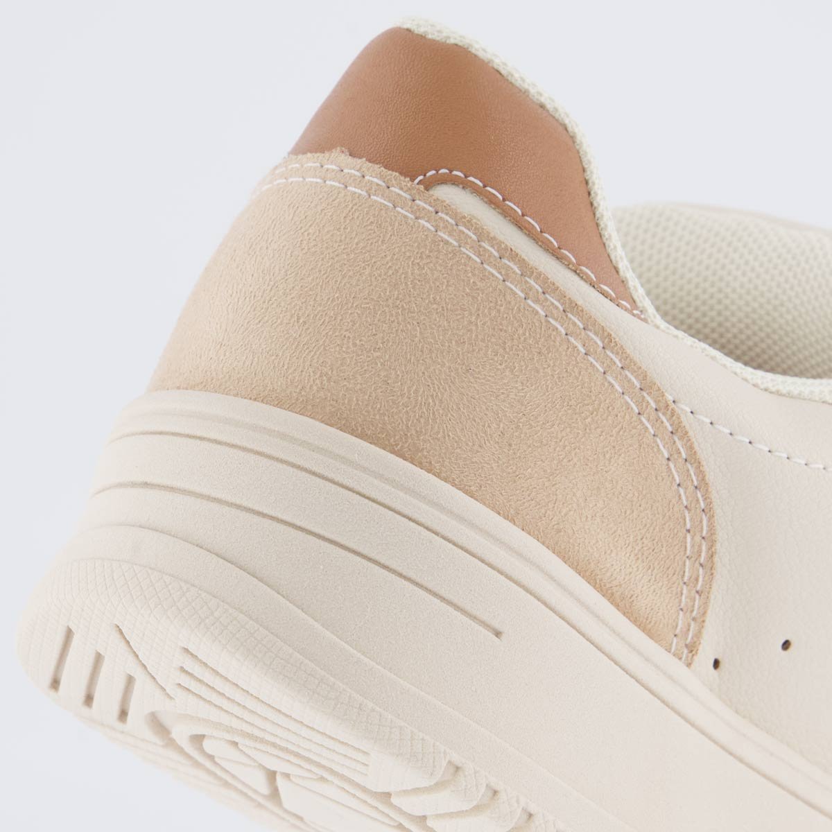 Tênis Chilli Beans Feminino Basic Bege Bege 6