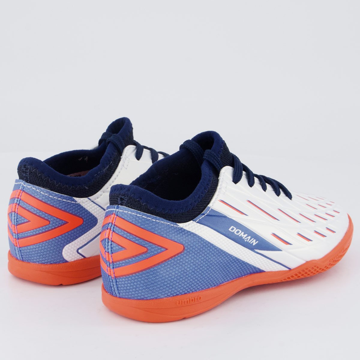 Chuteira Umbro Domain Futsal Juvenil Branca e Laranja Branco/Laranja/Azul 3