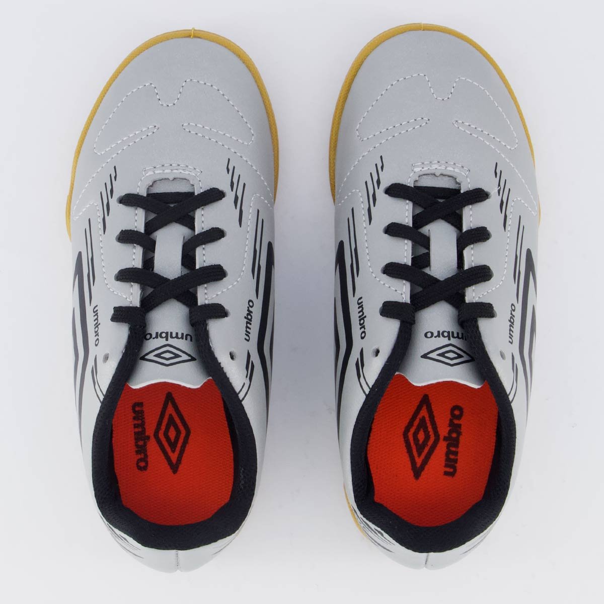 Chuteira Umbro Brave Futsal Juvenil Cinza e Preta Cinza/Preto 4