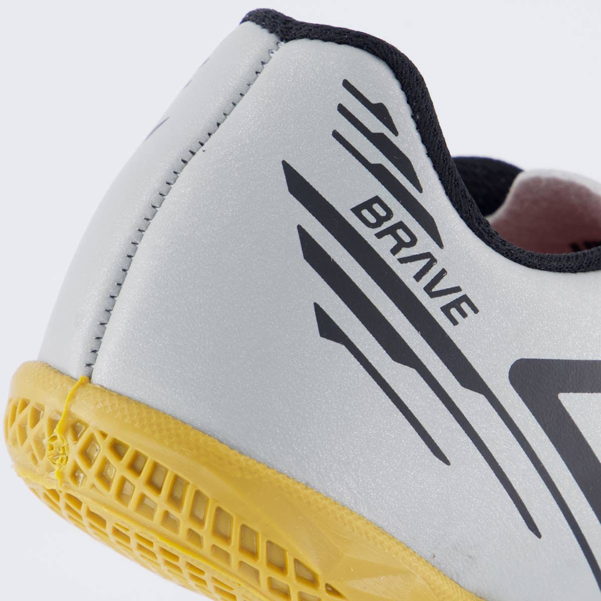 Chuteira Umbro Brave Futsal Juvenil Cinza e Preta Cinza/Preto 6