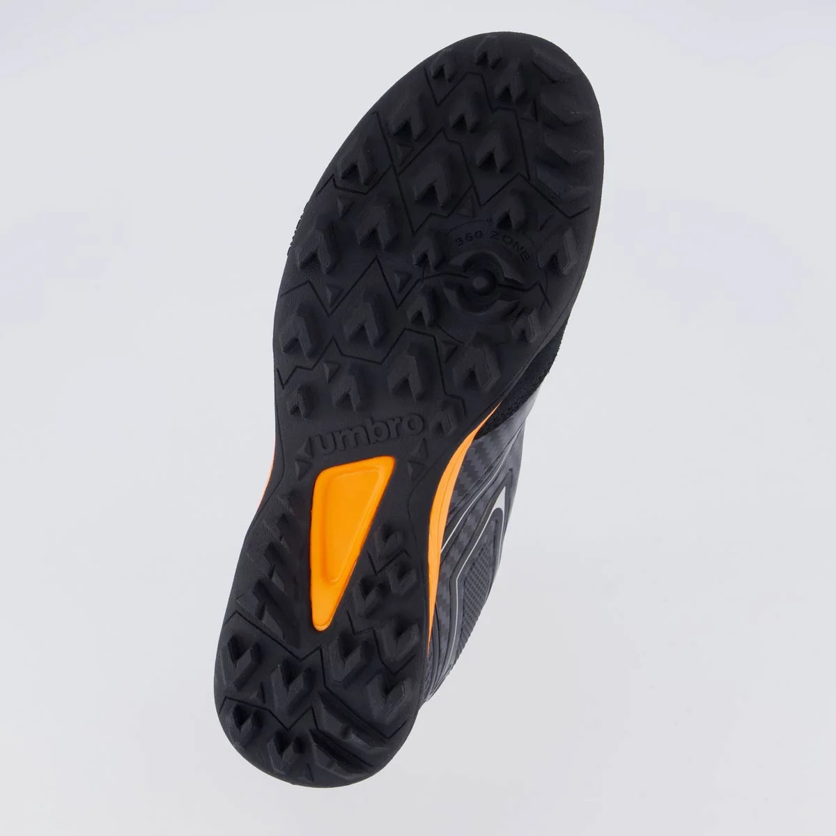 Chuteira Umbro Pro 5 Bump Club Society Preta e Laranja Preto/Laranja 5