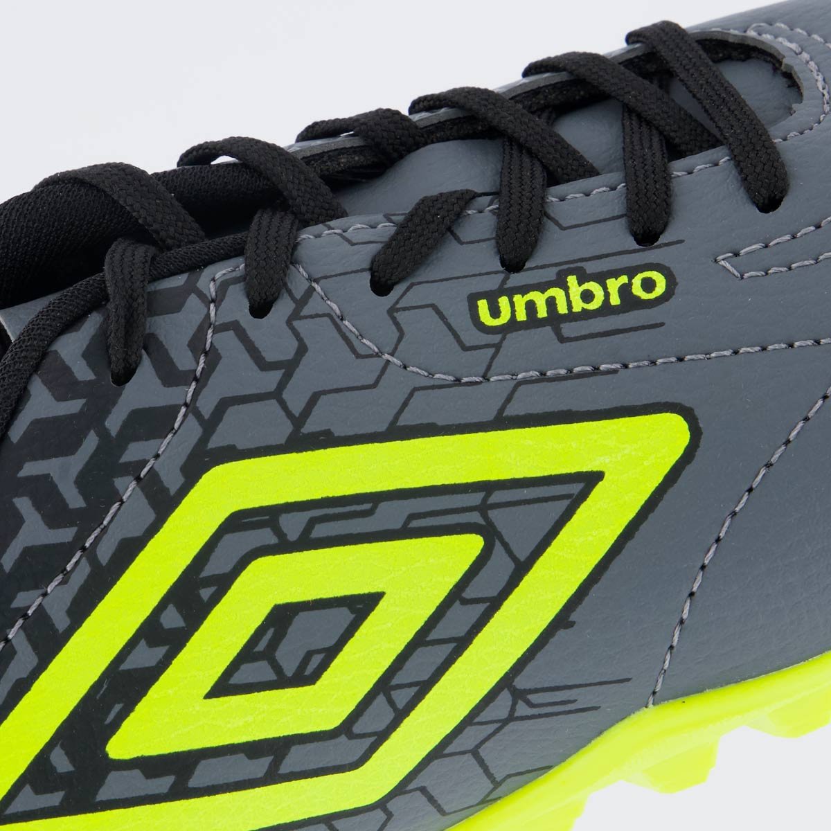 Chuteira Umbro Class Neo Society Cinza e Verde Cinza/Verde 7