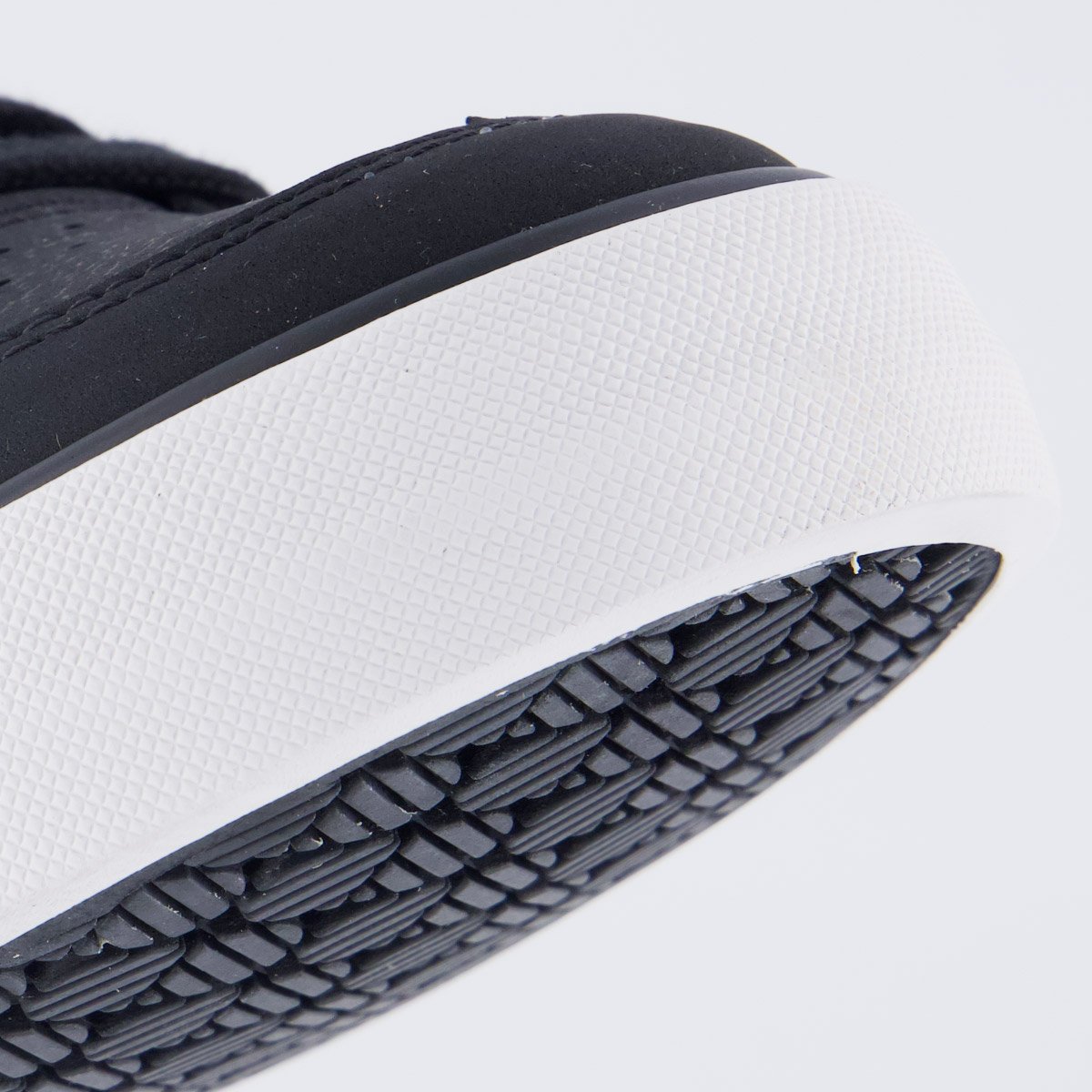 Tênis DC Shoes Pure Preto e Branco Preto/Branco 8