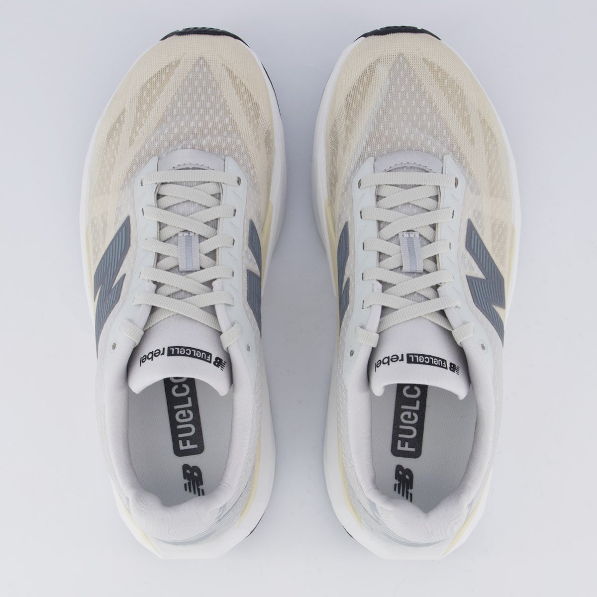 Tênis New Balance Fuelcell Rebel V5 Cinza Cinza/Bege 4