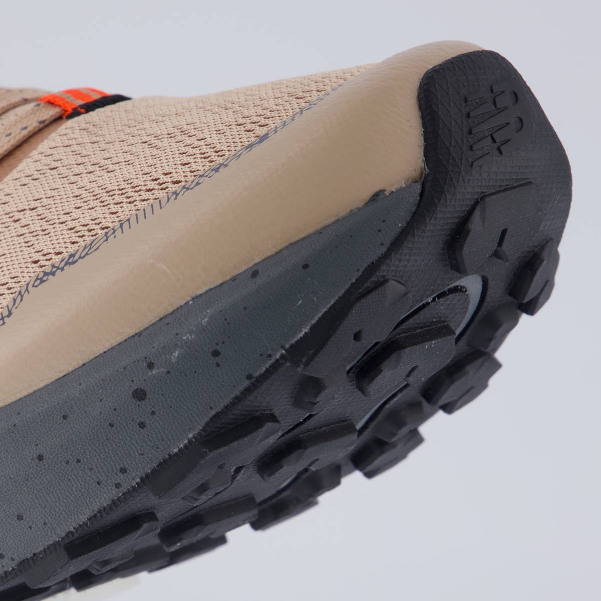 Tênis New Balance Fresh Foam Garoé Marrom Marrom/Cinza 8