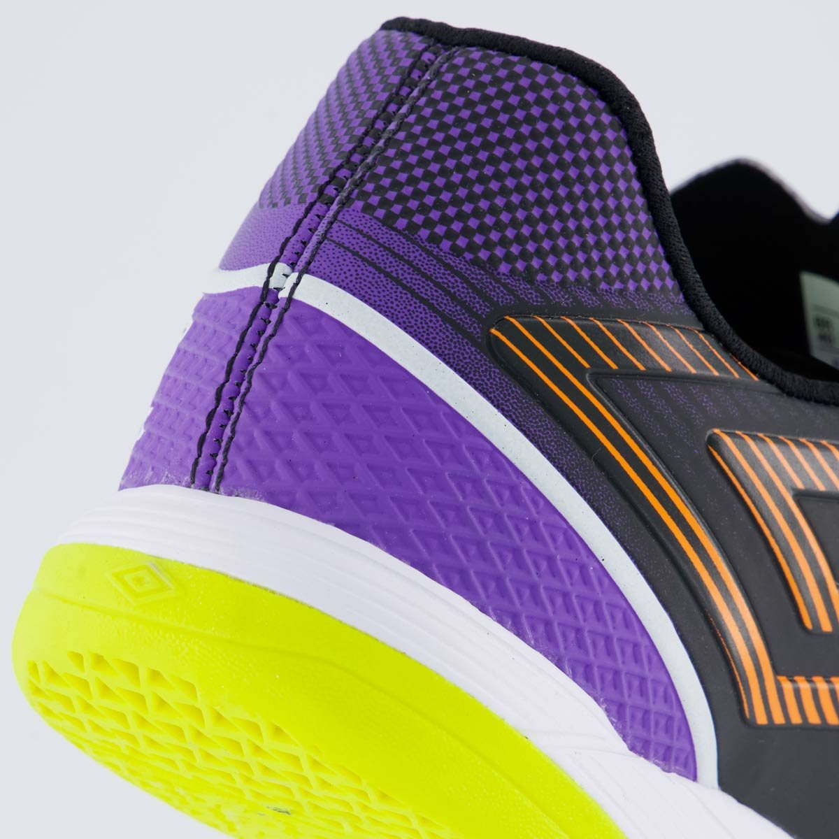 Chuteira Umbro Pro 5 Bump Club Futsal Cinza Cinza 6